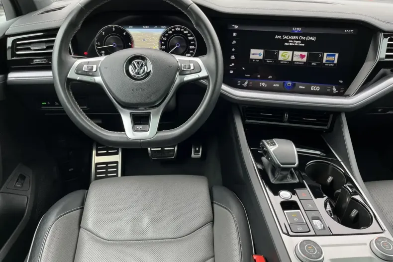 Volkswagen Touareg din 2020 cu 15.294 km - oferta VOL125105 - foto 15