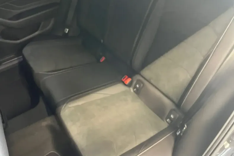 Volkswagen Arteon din 2023 cu 19.990 km - oferta VOL125106 - foto 11