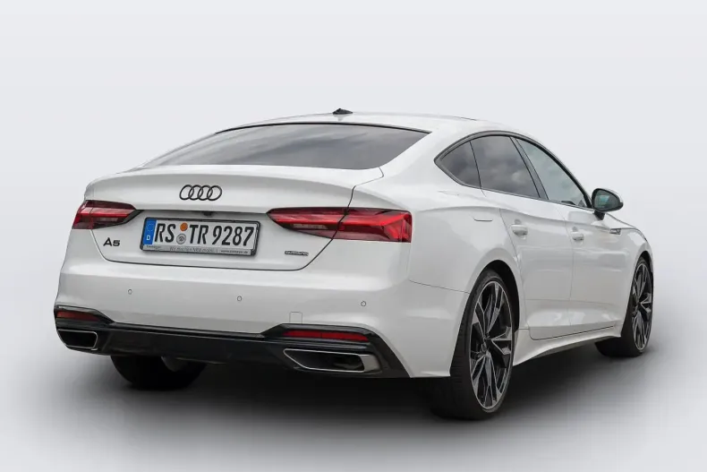 Audi A5 din 2023 cu 37.140 km - oferta AUD125107 - foto 3
