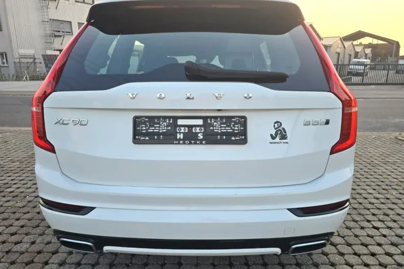 Volvo XC90 din 2020 cu 95.270 km - oferta VOL125111 - foto 6