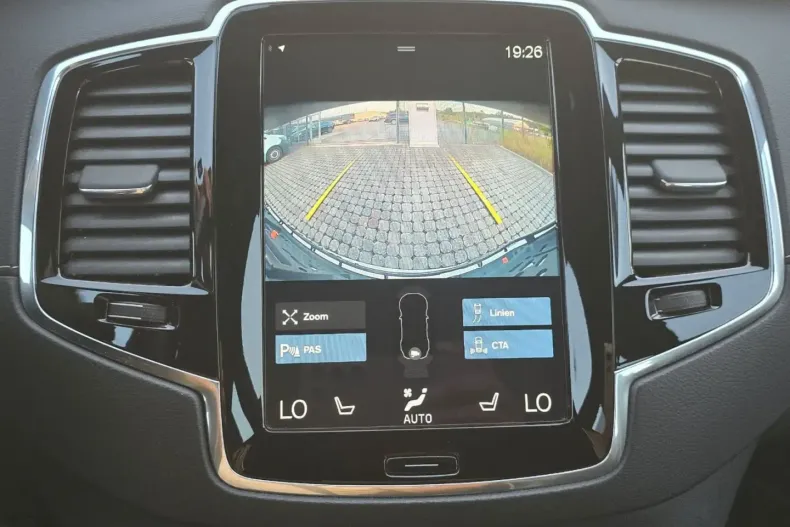 Volvo XC90 din 2020 cu 95.270 km - oferta VOL125111 - foto 13