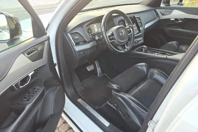 Volvo XC90 din 2020 cu 95.270 km - oferta VOL125111 - foto 16