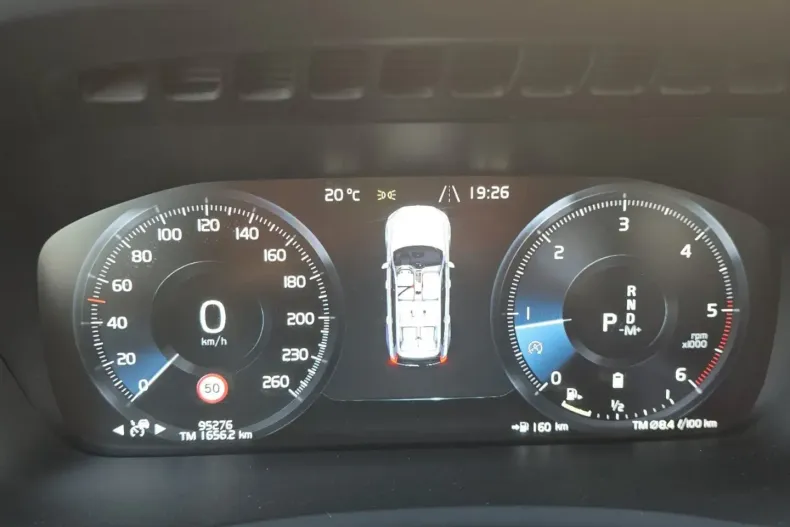 Volvo XC90 din 2020 cu 95.270 km - oferta VOL125111 - foto 20