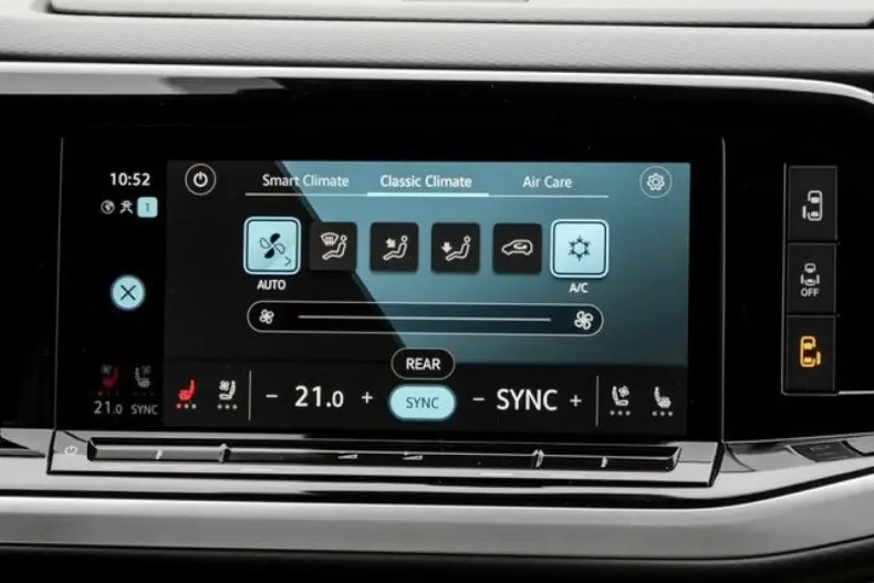 Volkswagen T7 Multivan din 2023 cu 37.610 km - oferta VOL125112 - foto 8