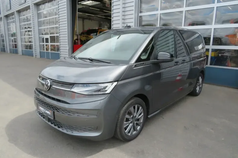 Volkswagen T7 Multivan din 2023 cu 32.292 km - oferta VOL125114 - foto 1