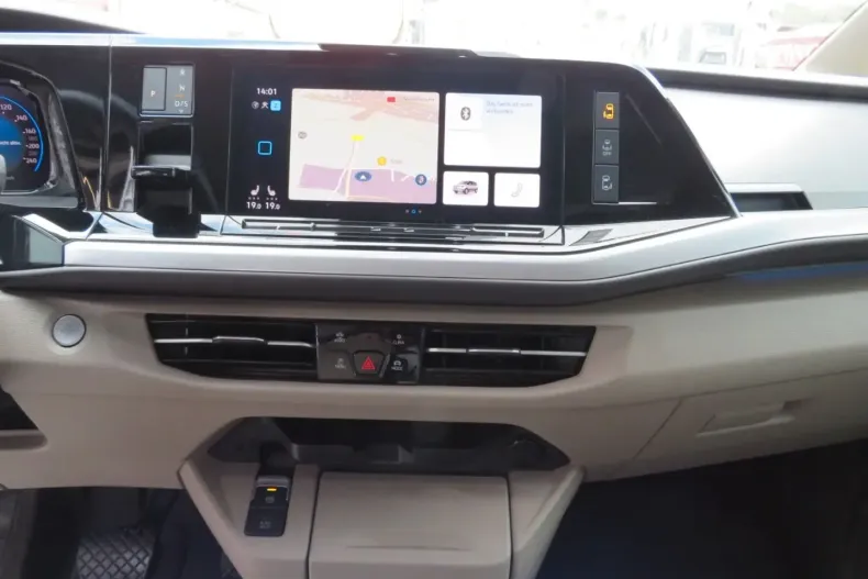 Volkswagen T7 Multivan din 2023 cu 32.292 km - oferta VOL125114 - foto 10