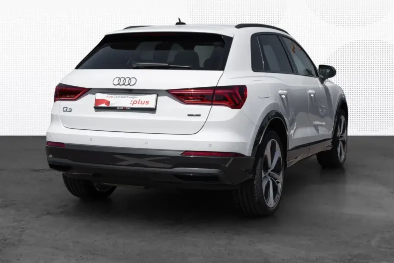 Audi Q3 din 2023 cu 10.900 km - oferta AUD125117 - foto 2