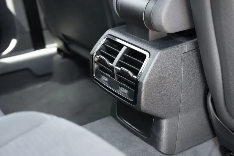 Audi Q3 din 2023 cu 10.900 km - oferta AUD125117 - foto 17