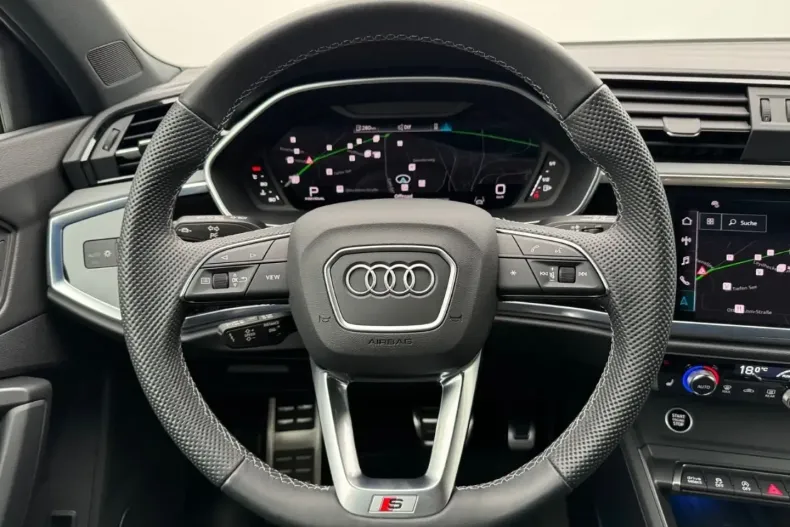 Audi Q3 din 2023 cu 12.763 km - oferta AUD125120 - foto 9