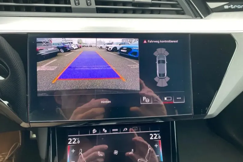 Audi Q8 e-tron din 2023 cu 14.638 km - oferta AUD125121 - foto 25