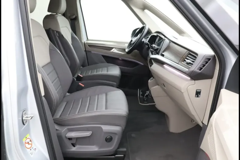 Volkswagen T7 Multivan din 2023 cu 32.600 km - oferta VOL125122 - foto 5