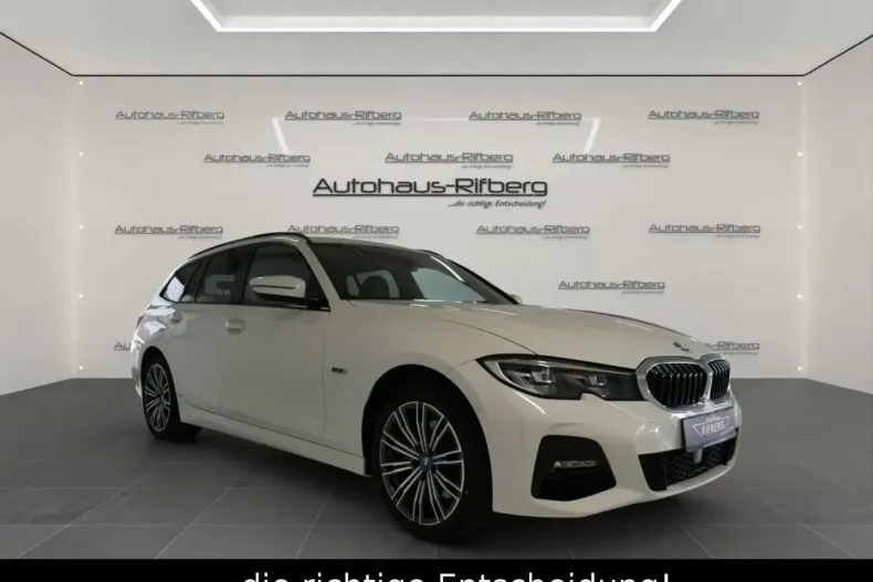 BMW 320 din 2022 cu 44.500 km - oferta BMW125123 - foto 3