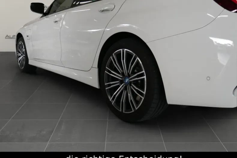 BMW 320 din 2022 cu 44.500 km - oferta BMW125123 - foto 6