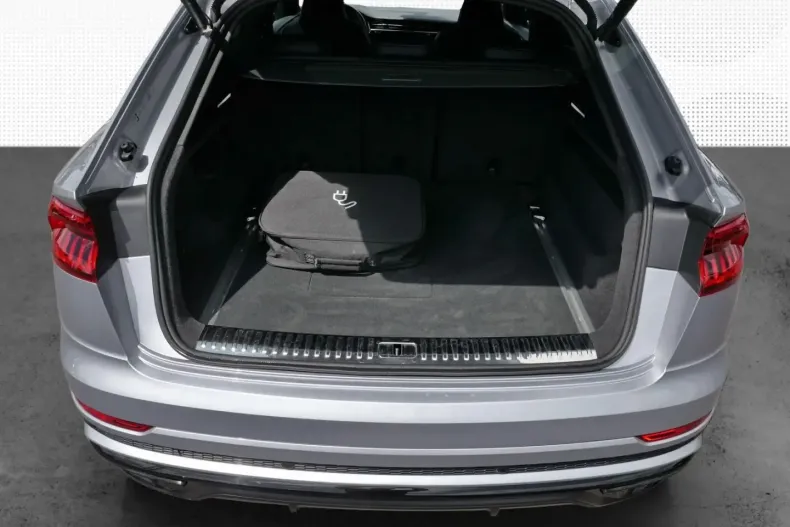 Audi Q8 din 2020 cu 91.700 km - oferta AUD125125 - foto 11