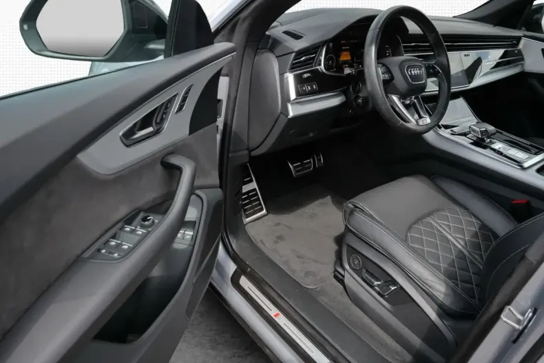 Audi Q8 din 2020 cu 91.700 km - oferta AUD125125 - foto 14