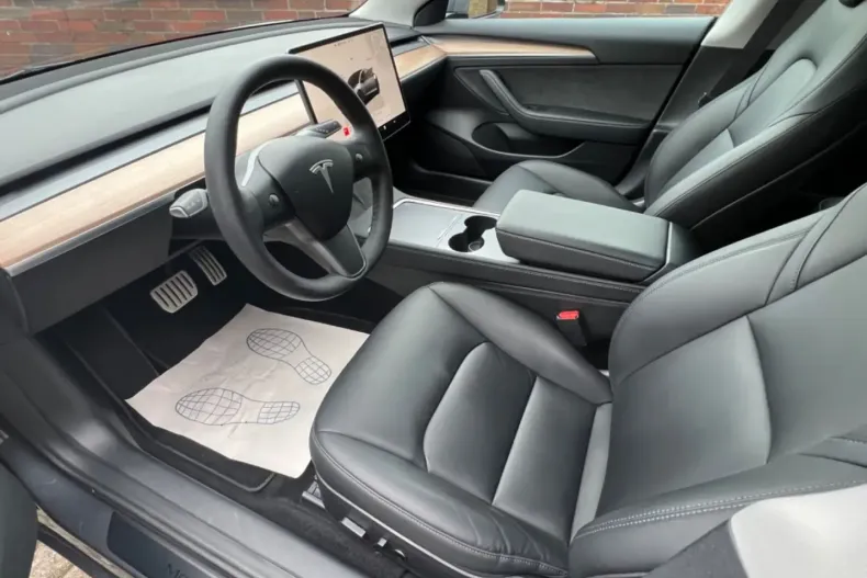 Tesla Model 3 din 2022 cu 69.697 km - oferta TES125126 - foto 9