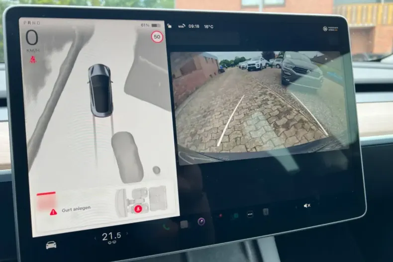 Tesla Model 3 din 2022 cu 69.697 km - oferta TES125126 - foto 21