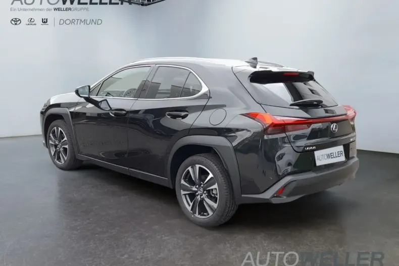 Lexus UX din 2022 cu 12.681 km - oferta LEX125127 - foto 2