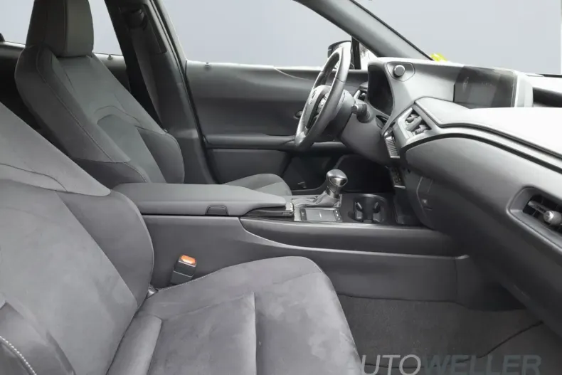 Lexus UX din 2022 cu 12.681 km - oferta LEX125127 - foto 6