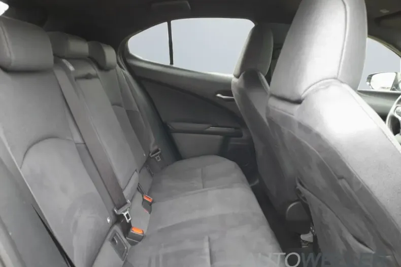 Lexus UX din 2022 cu 12.681 km - oferta LEX125127 - foto 7