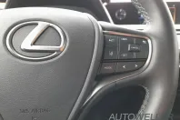 Lexus UX din 2022 cu 12.681 km - oferta LEX125127 - foto 13