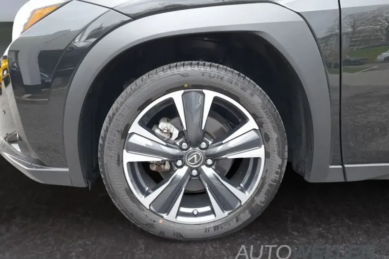 Lexus UX din 2022 cu 12.681 km - oferta LEX125127 - foto 16