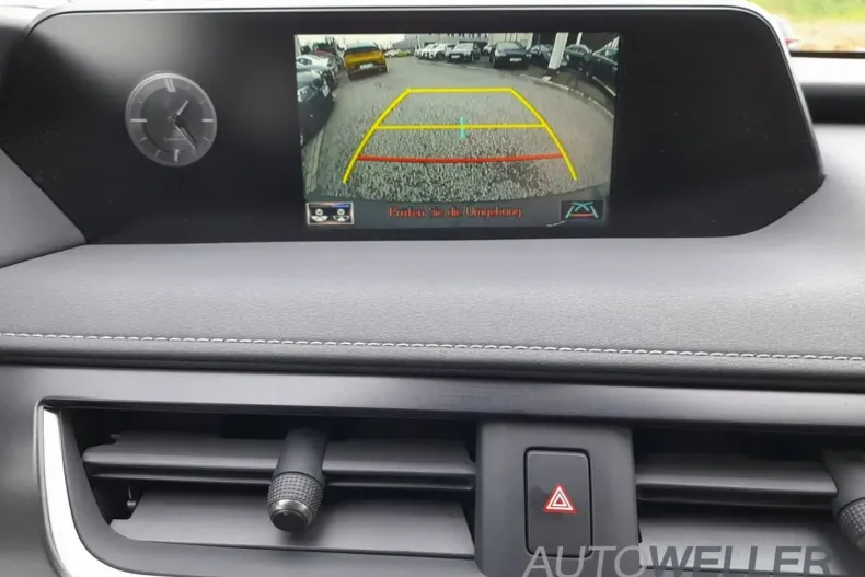 Lexus UX din 2022 cu 12.681 km - oferta LEX125127 - foto 21