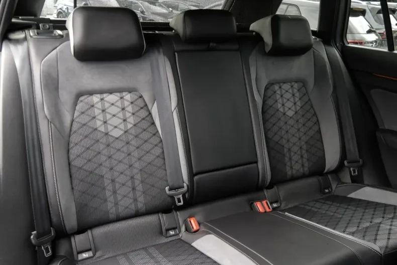 Volkswagen Golf din 2022 cu 34.148 km - oferta VOL125129 - foto 5