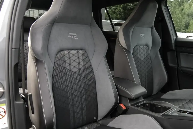 Volkswagen Golf din 2022 cu 34.148 km - oferta VOL125129 - foto 6