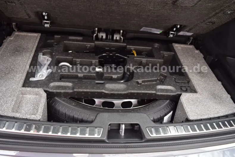 Volvo XC90 din 2023 cu 22.310 km - oferta VOL125133 - foto 13