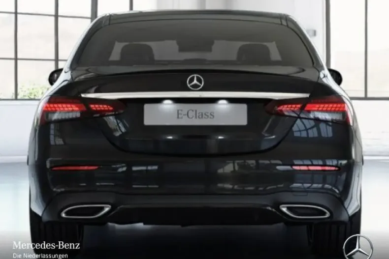 Mercedes-Benz E 300 din 2022 cu 30.026 km - oferta MER125134 - foto 9