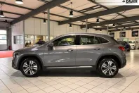 Mercedes-Benz GLA 180 din 2023 cu 1.950 km - oferta MER125136 - foto 8