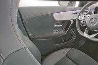 Mercedes-Benz CLA 200 din 2023 cu 11.050 km - oferta MER125137 - foto 8