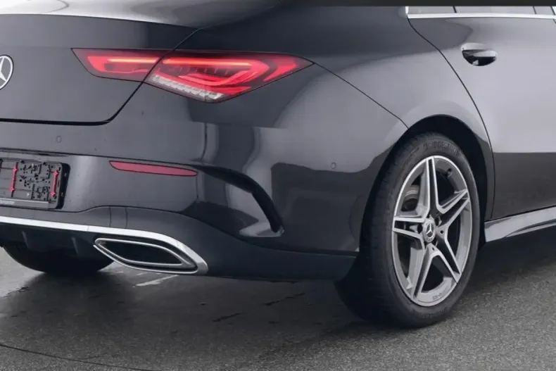 Mercedes-Benz CLA 200 din 2023 cu 11.050 km - oferta MER125137 - foto 9