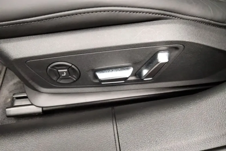 Audi A6 din 2023 cu 14.058 km - oferta AUD125140 - foto 8