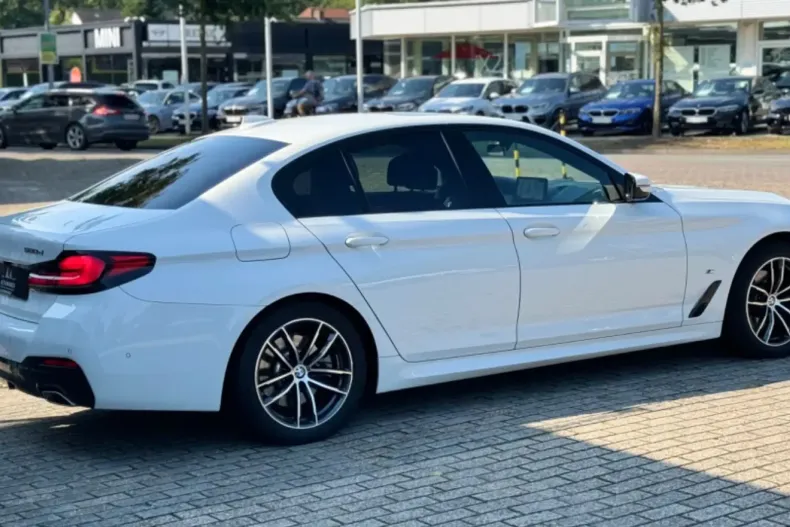 BMW 520 din 2023 cu 59.876 km - oferta BMW125141 - foto 6