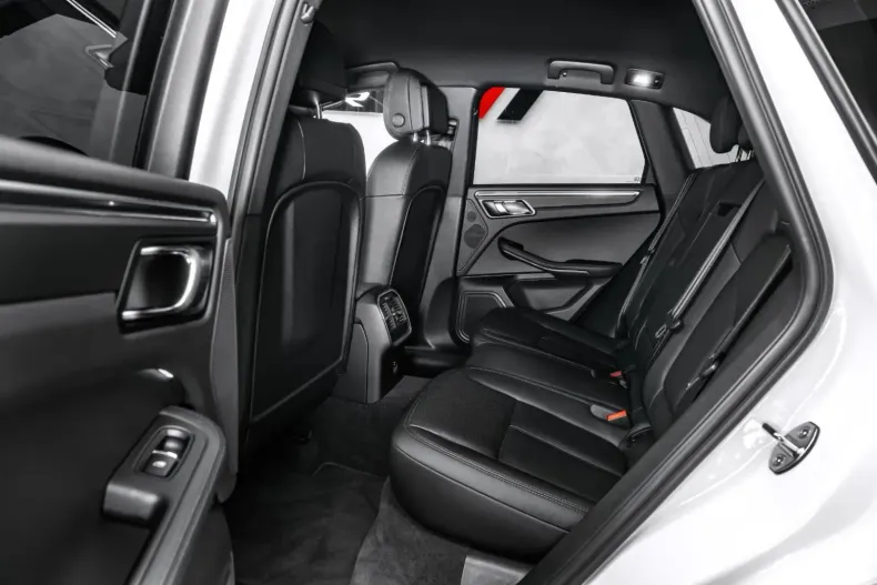 Porsche Macan din 2023 cu 36.000 km - oferta POR125143 - foto 14