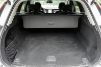 Volvo XC60 din 2023 cu 1.558 km - oferta VOL125147 - foto 17