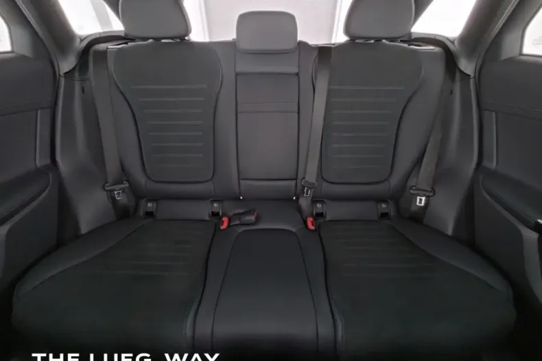 Mercedes-Benz GLC 220 din 2023 cu 22.941 km - oferta MER125151 - foto 6