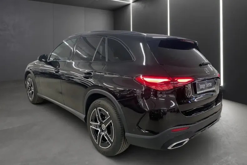 Mercedes-Benz GLC 200 din 2022 cu 16.277 km - oferta MER125153 - foto 4