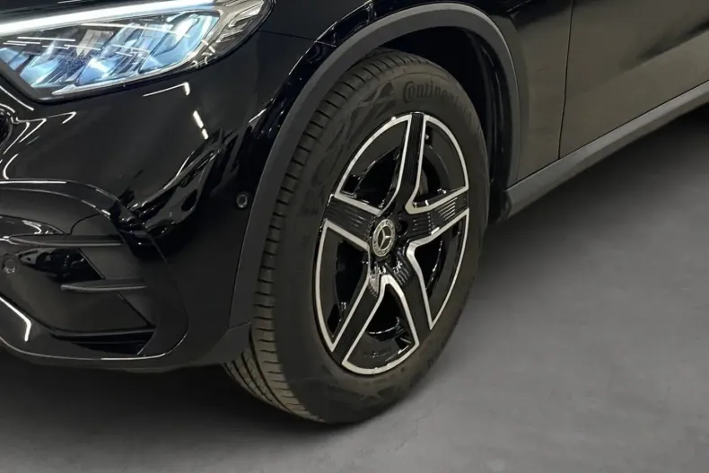 Mercedes-Benz GLC 200 din 2022 cu 16.277 km - oferta MER125153 - foto 6