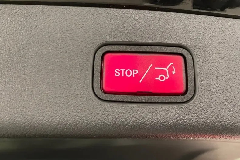 Mercedes-Benz GLC 200 din 2022 cu 16.277 km - oferta MER125153 - foto 13