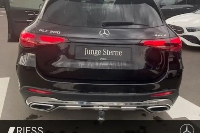 Mercedes-Benz GLC 200 din 2023 cu 45.603 km - oferta MER125154 - foto 7