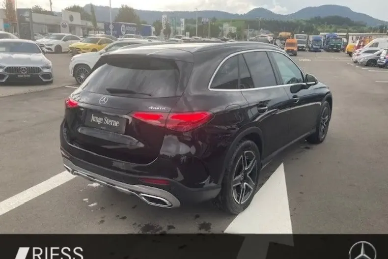 Mercedes-Benz GLC 200 din 2023 cu 45.603 km - oferta MER125154 - foto 8