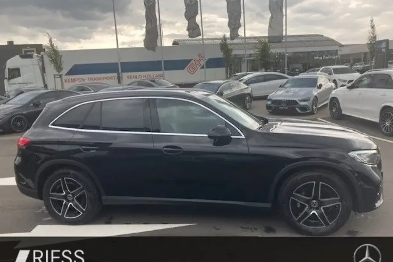 Mercedes-Benz GLC 200 din 2023 cu 45.603 km - oferta MER125154 - foto 10