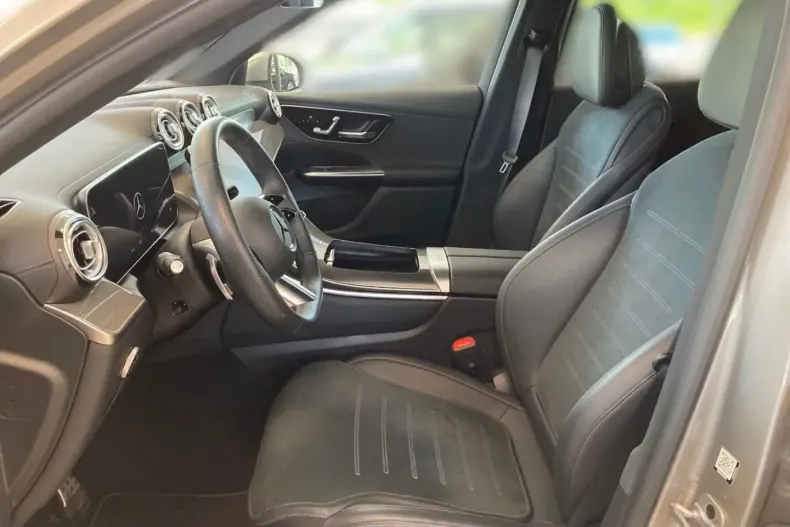 Mercedes-Benz GLC 200 din 2023 cu 18.500 km - oferta MER125155 - foto 7