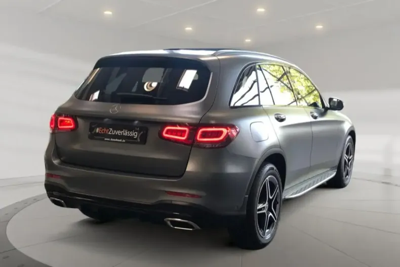 Mercedes-Benz GLC 220 din 2022 cu 54.161 km - oferta MER125156 - foto 2