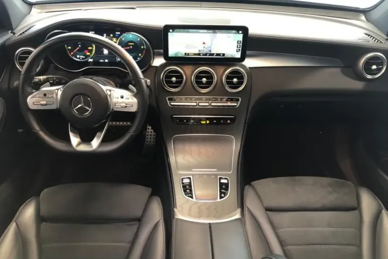 Mercedes-Benz GLC 220 din 2022 cu 54.161 km - oferta MER125156 - foto 4