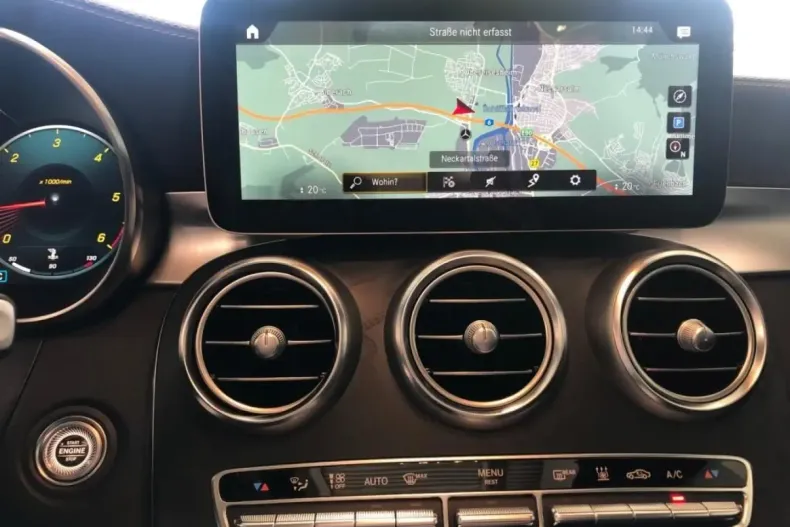 Mercedes-Benz GLC 220 din 2022 cu 54.161 km - oferta MER125156 - foto 6