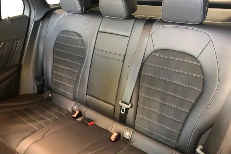 Mercedes-Benz GLC 220 din 2022 cu 54.161 km - oferta MER125156 - foto 7